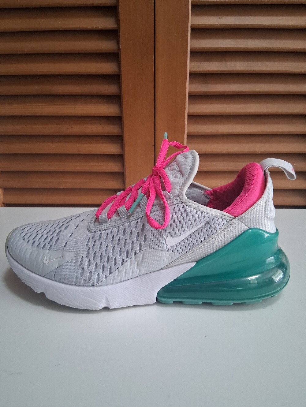 Nike Air Max 270 South Beach Women's Sneaker * Size: 8 - Picture 2 of 8